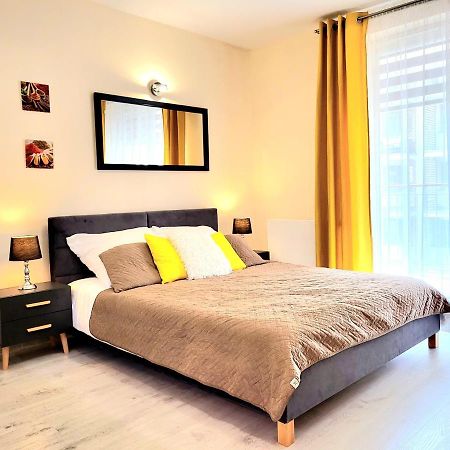 Cracow Novum Apartment Downtown 4 Persons Krakow Luaran gambar