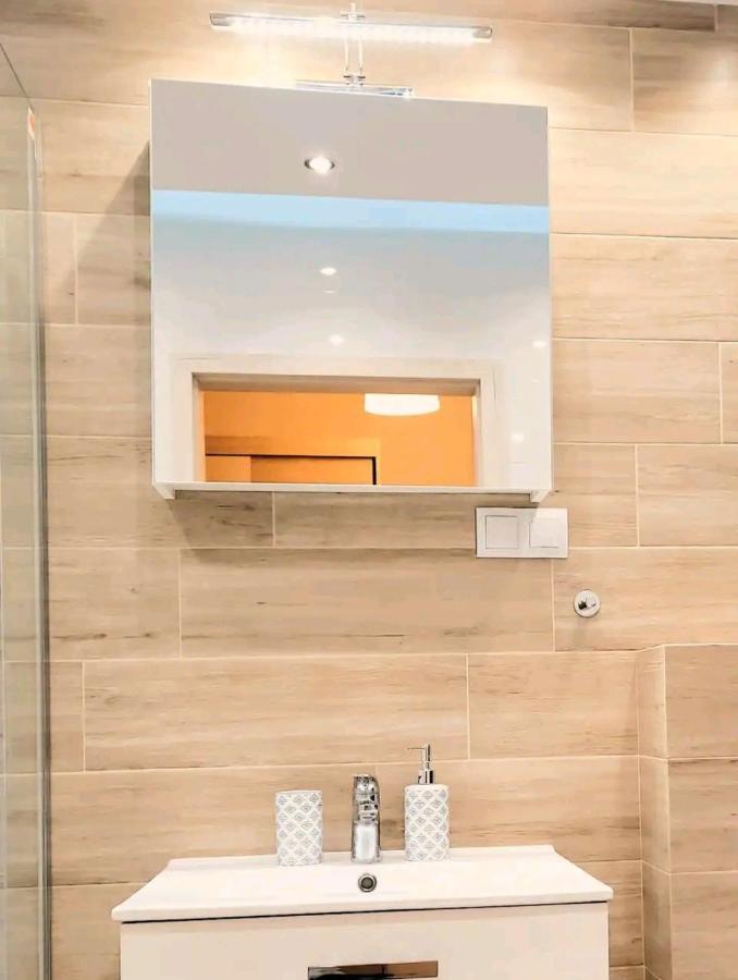 Cracow Novum Apartment Downtown 4 Persons Krakow Luaran gambar