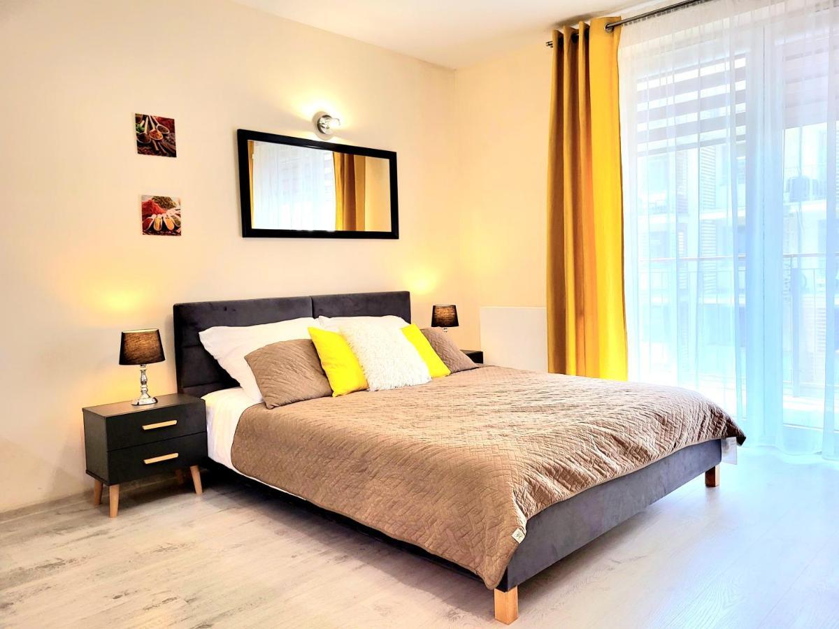 Cracow Novum Apartment Downtown 4 Persons Krakow Luaran gambar